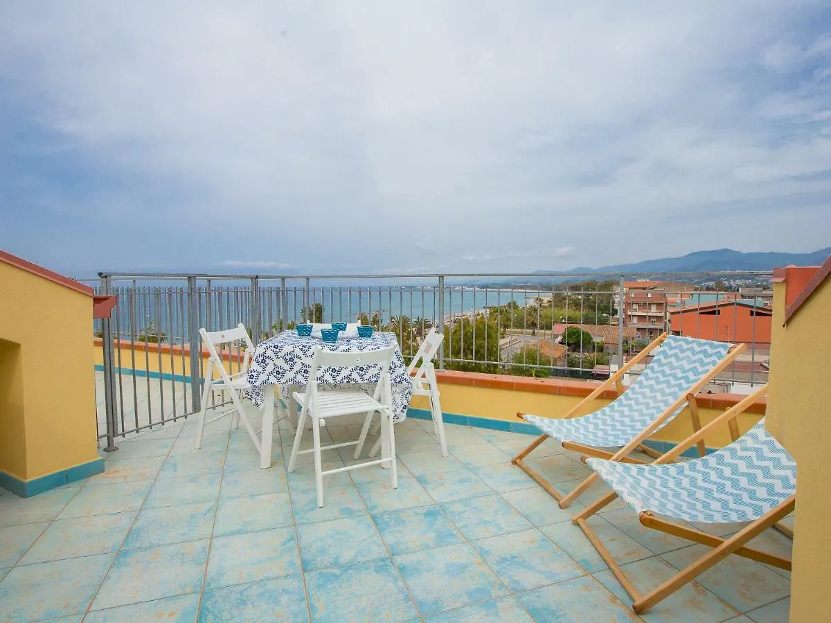 Golfo Di Tindari Apartments Falcone