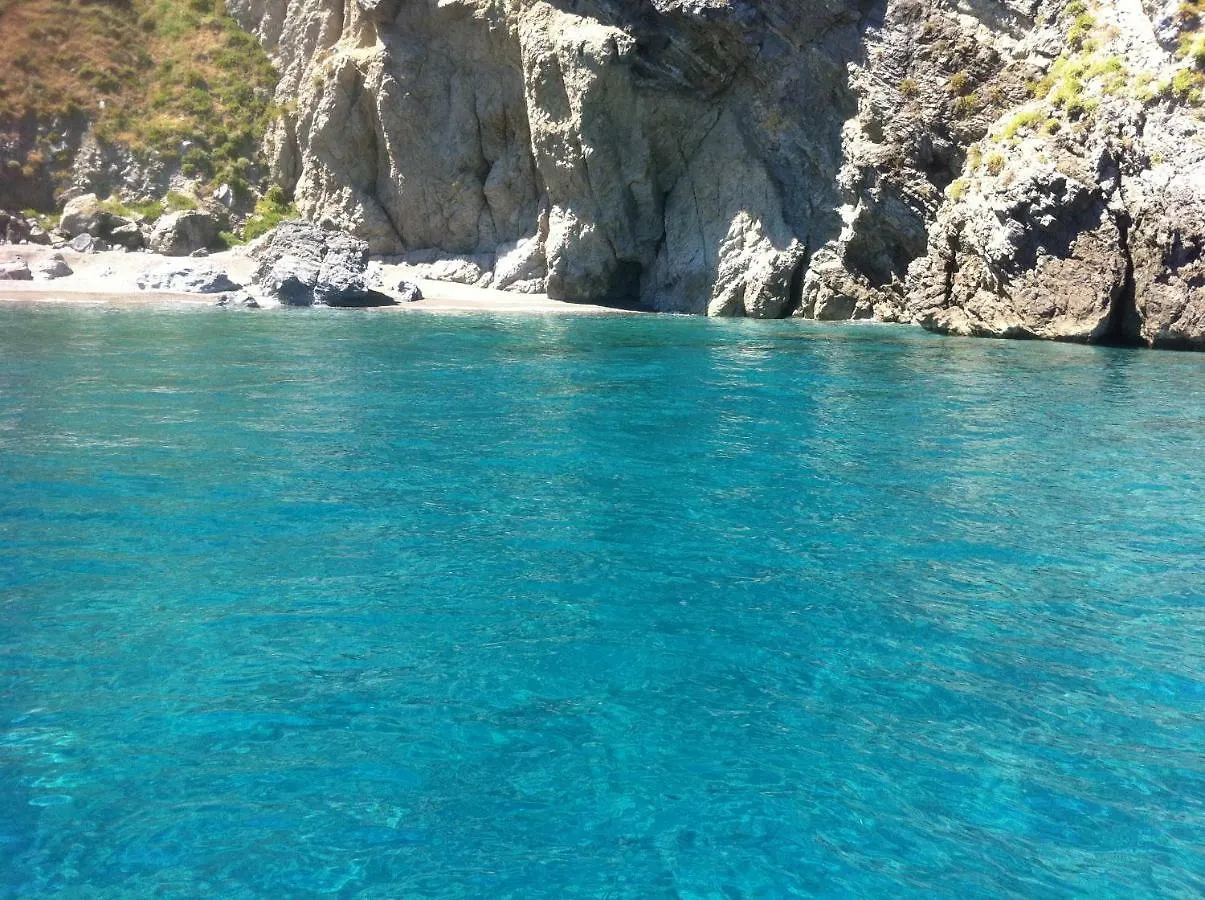 Golfo Di Tindari Apartments 팔코네